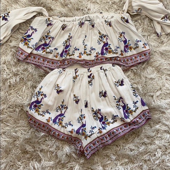 Forever 21 romper with flare arms - Picture 3 of 4